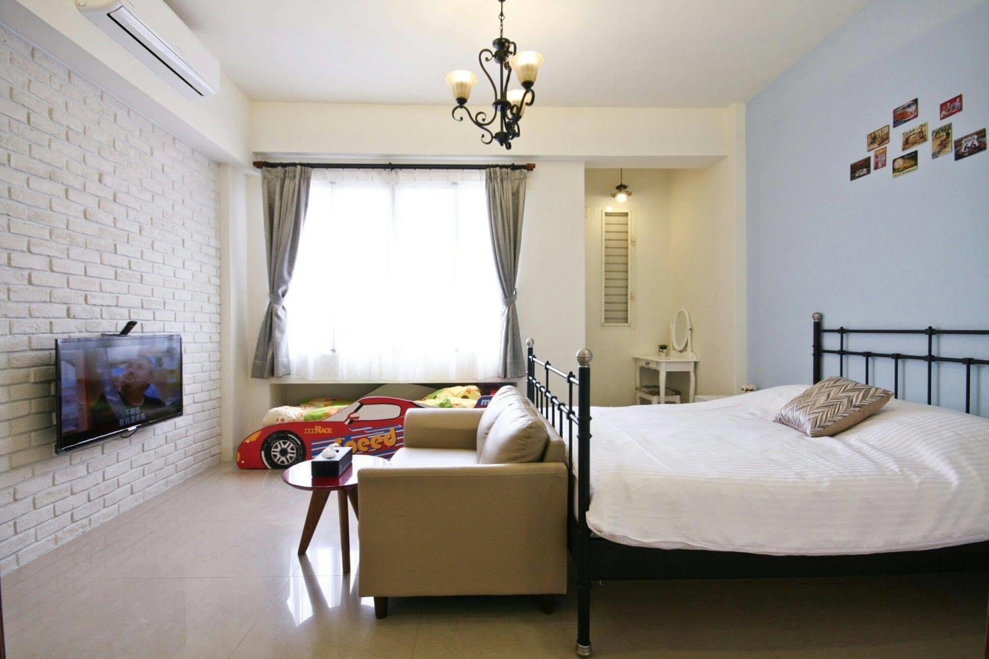 Q House Hotel Nantou Luaran gambar
